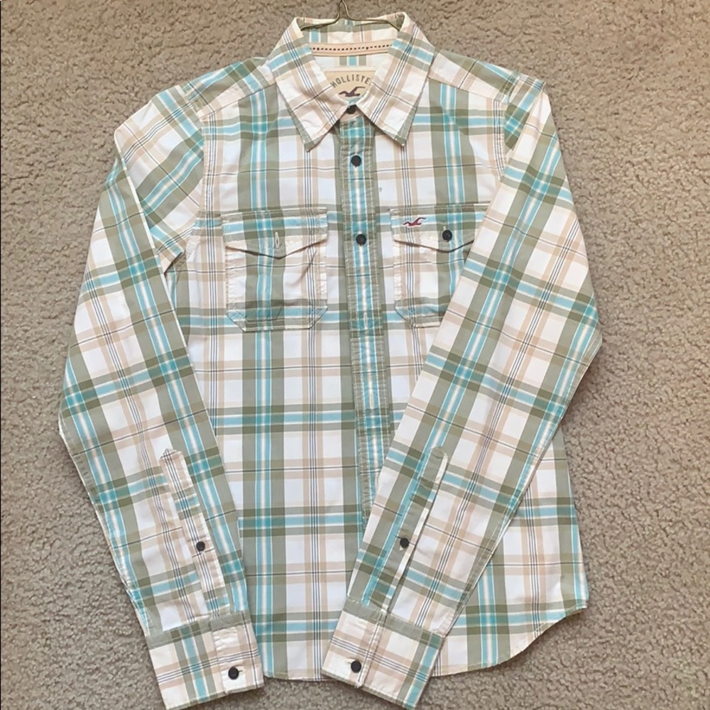 Hollister shirt